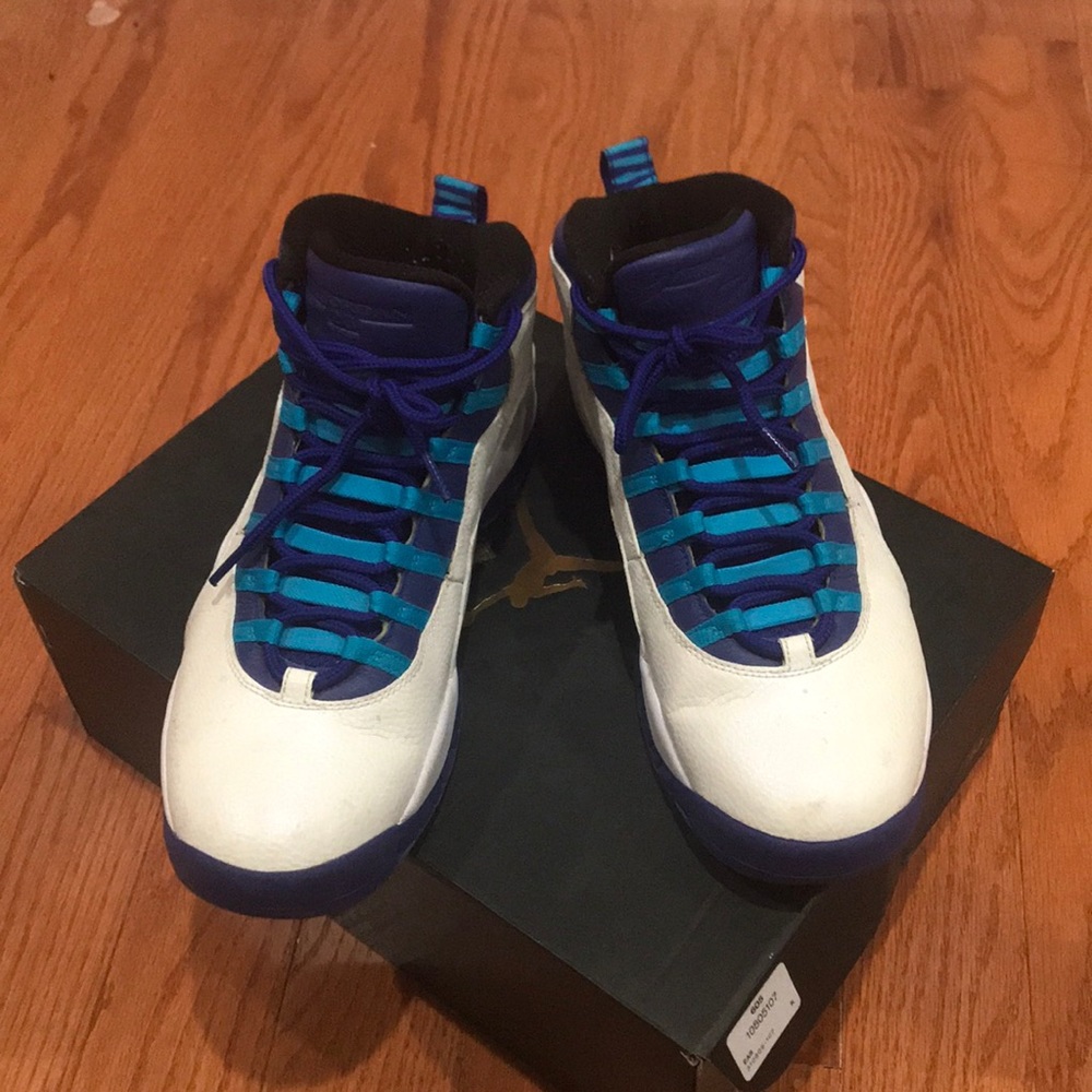 Air Jordan Retro 10 “Charolette Hornet”